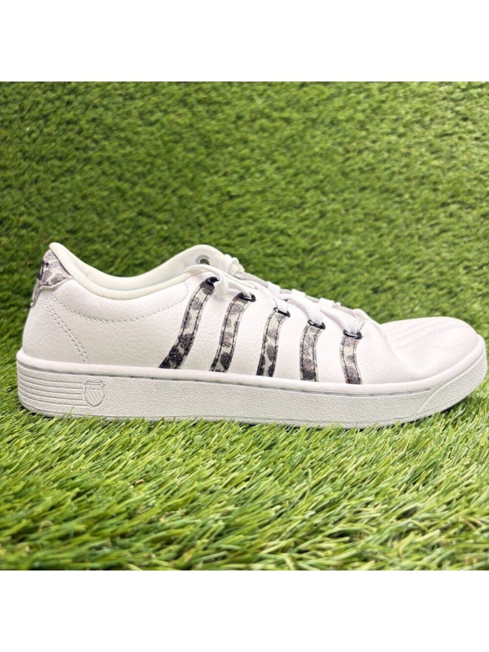 K-Swiss Court Pro II Leopard Womens Size 9.5 White Black Athletic Shoes Sneakers